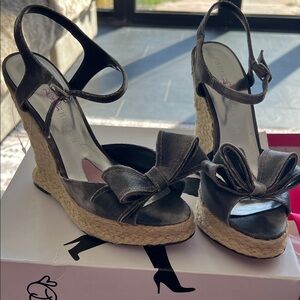 Paris Hilton Brown Bow Espadrille Wedge Sandals